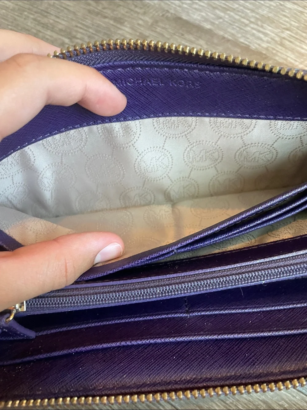 Michael Kors Deep Purple Zip Wallet